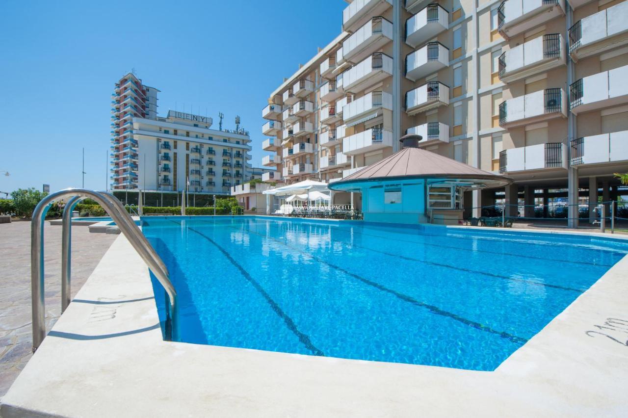 Residence Playa Grande Immobiliare Pacella Lido di Jesolo Eksteriør billede